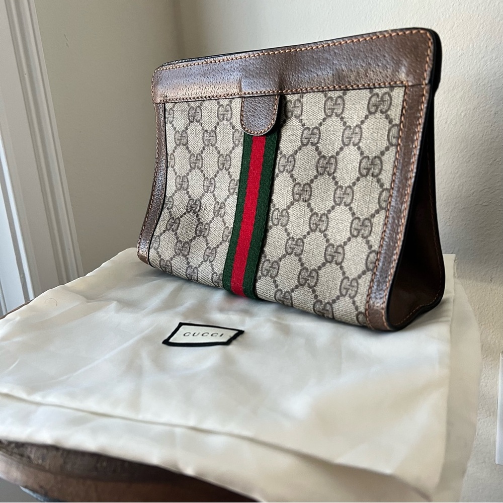 GUCCI GG Logo Pattern Sherry Clutch Hand Bag PVC
Leather Brown Italy